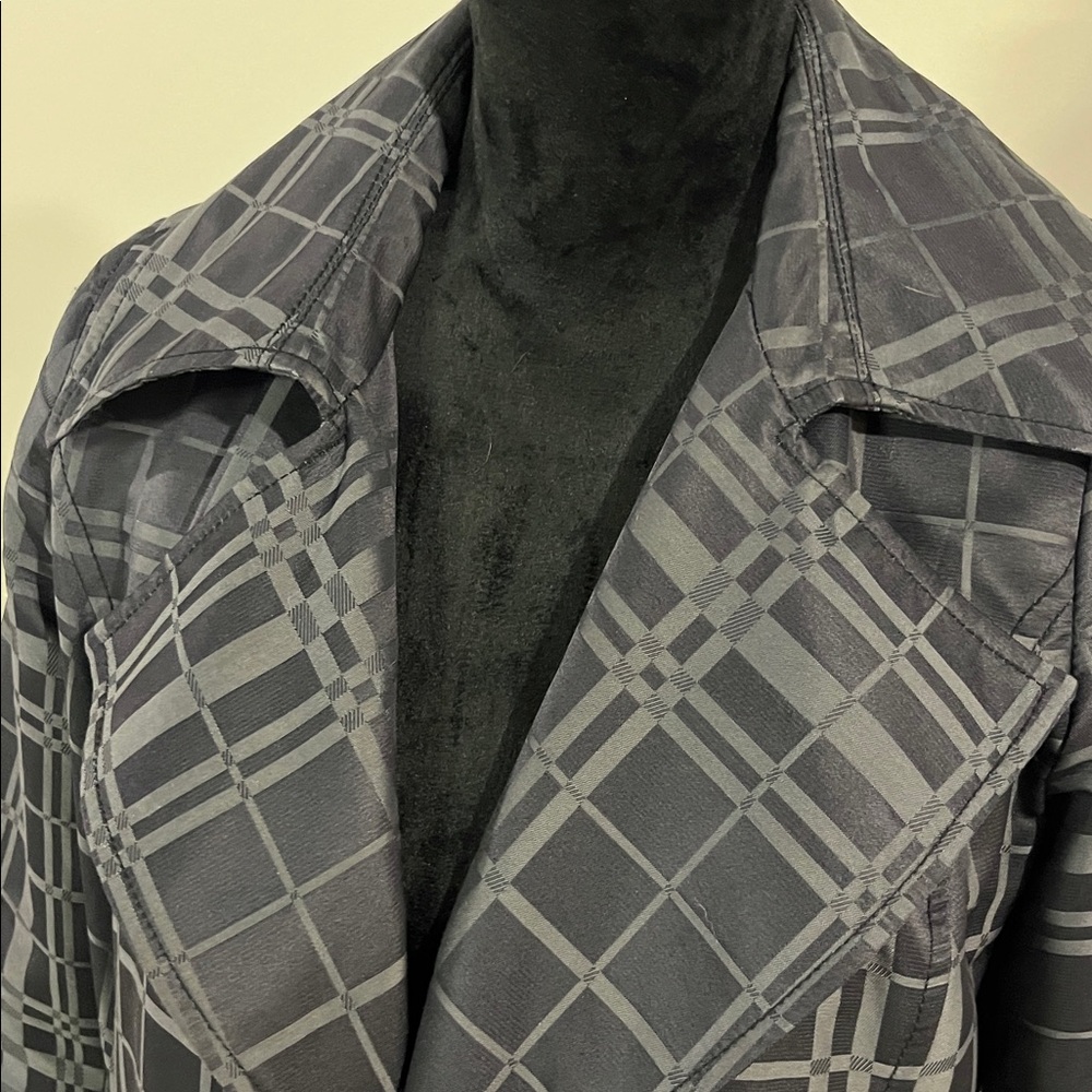 Stylish Black/Gray Stylish Trench Coat - Picture 2 of 6